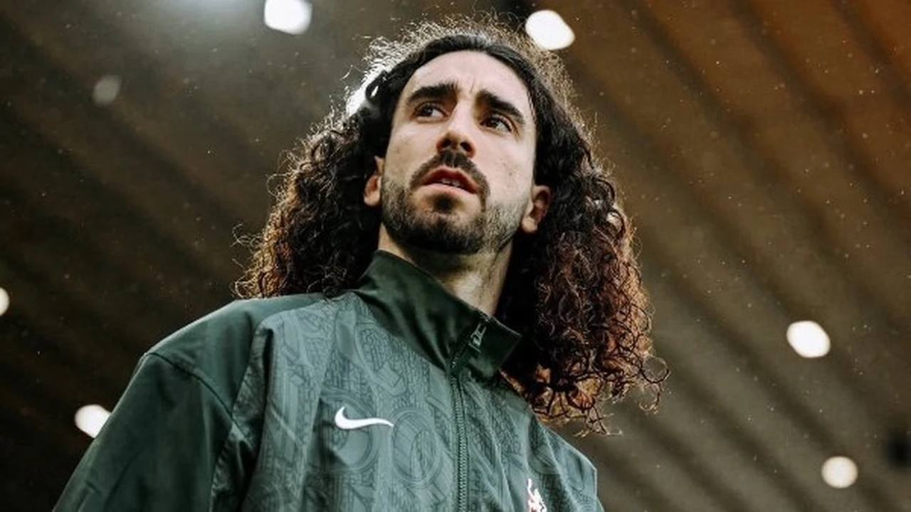 كوكوريلا يهاجم الهتافات ضد المسلمين في ودية منتخب مصر